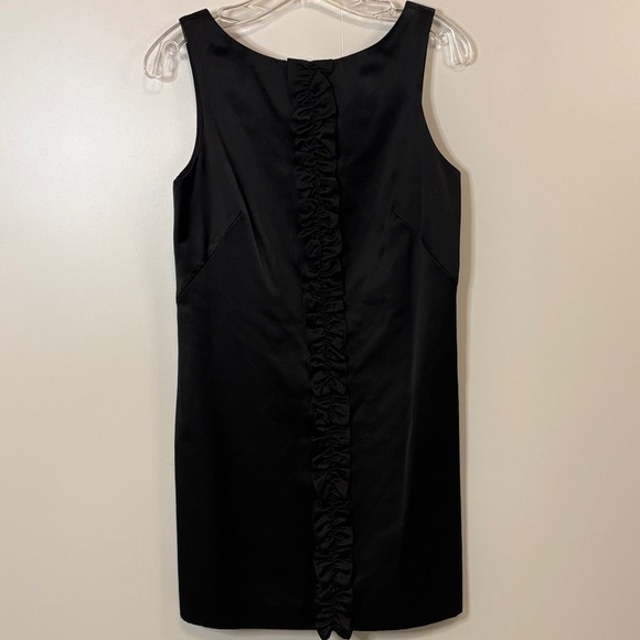 Lily Pulitzer Elegant Black Sleeveless Dress with Vertical Ruffle & Scoop Back - Picture 3 of 6